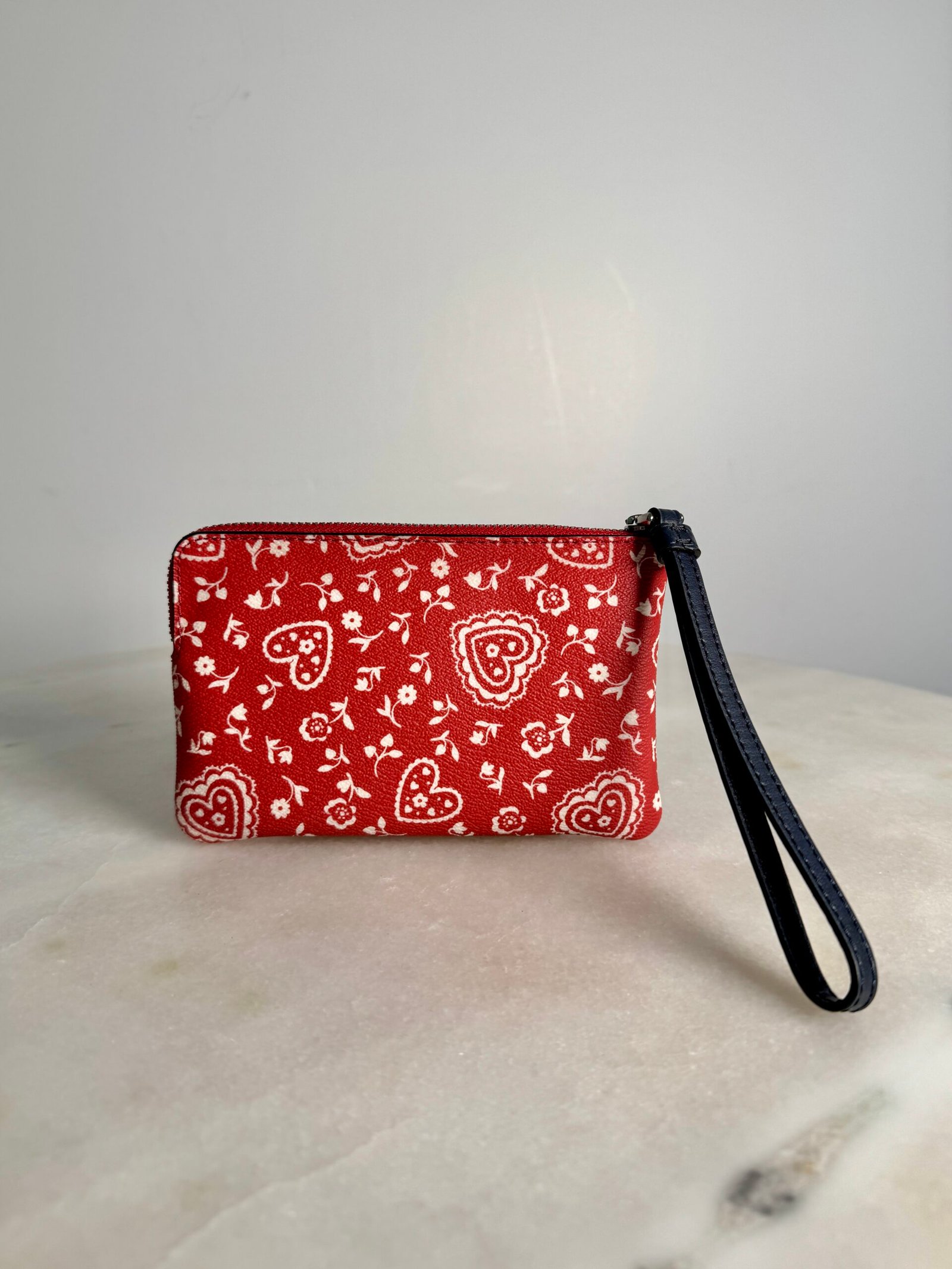 Coach Lace Heart Corner Zip Wristlet in Red Multi – F67514 - Image 3