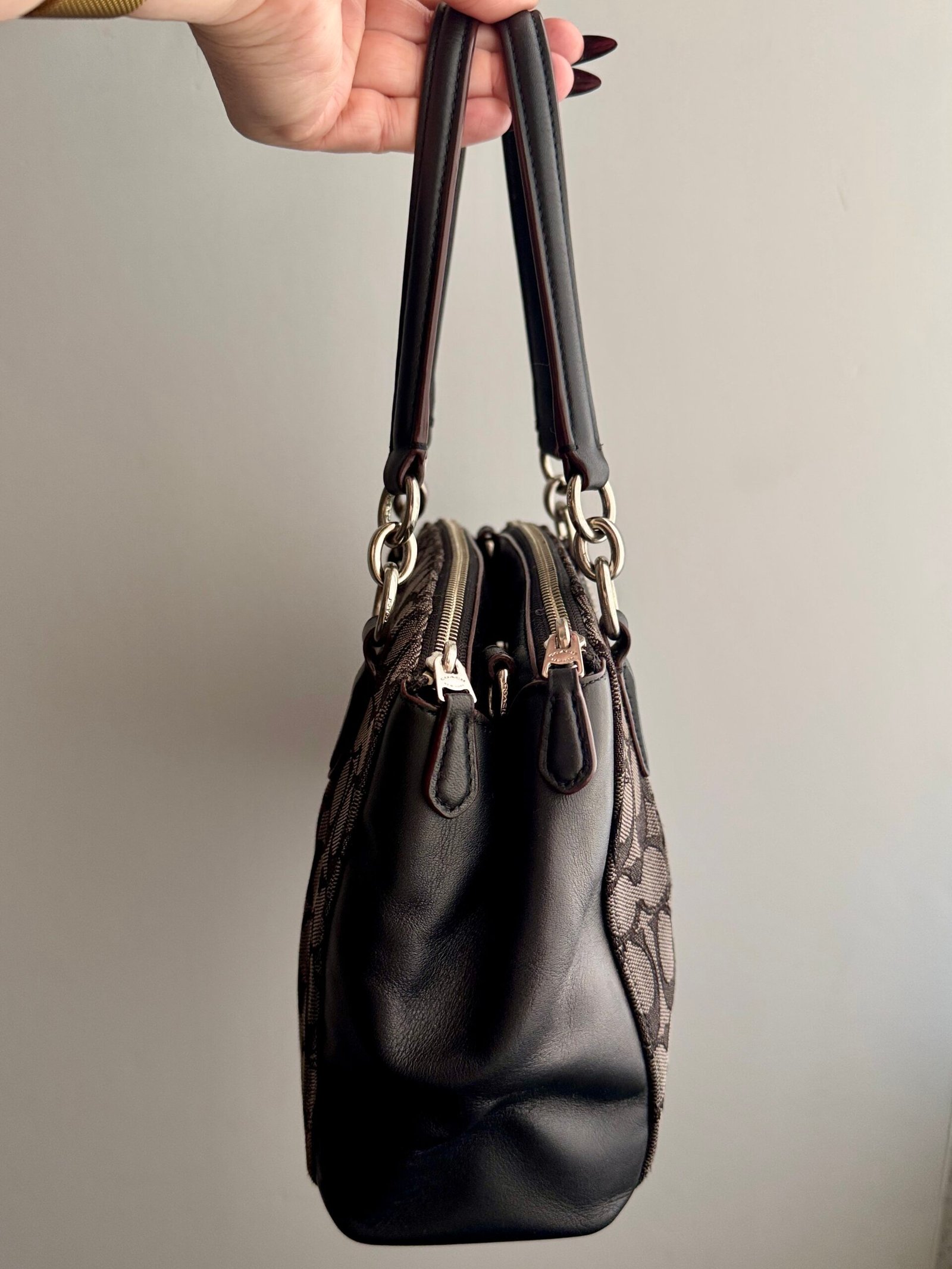 Coach Mini Christie Carryall with Pleats F36719 – Black Smoke/Black - Image 2