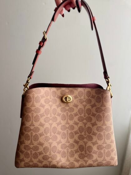 Coach Willow Shoulder Bag C2745
