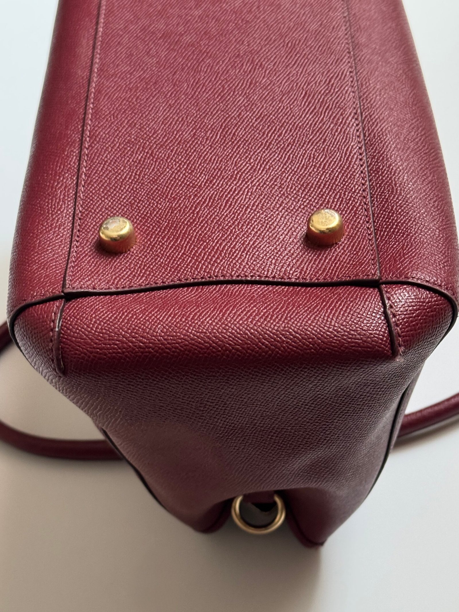 Coach Small Margot Carryall F57527 – Crimson - Image 9