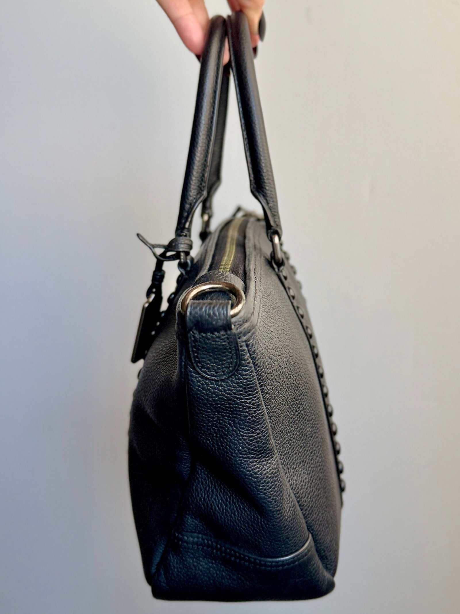 Coach Central Satchel 36306 + Lacquer Rivet Wristlet 12065 – Black Set - Image 4